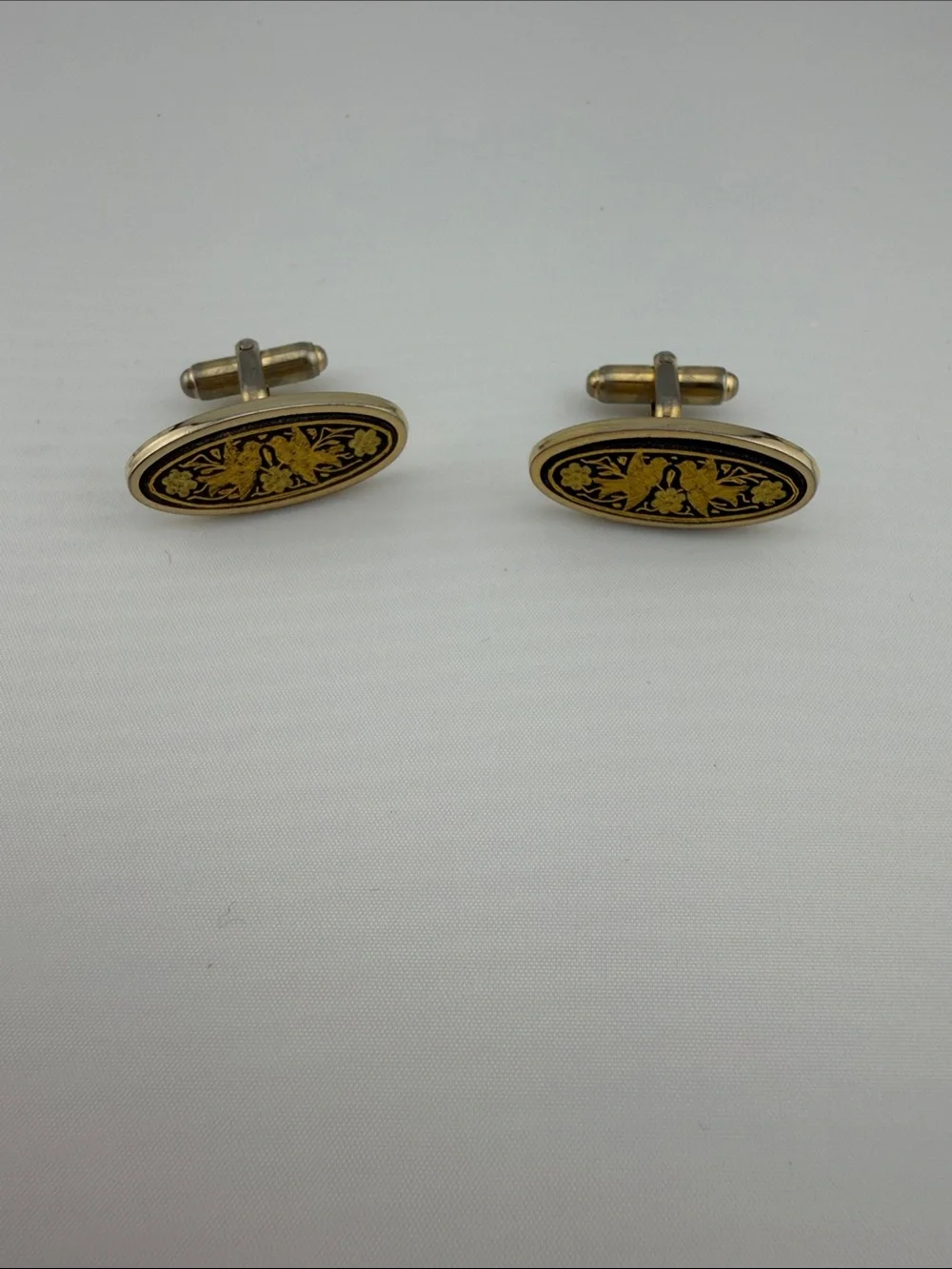 Vintage Gold and Black Ornate Oval Cufflinks - Timeless Men’s Accessory